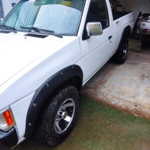 FANGUERAS NISSAN D21