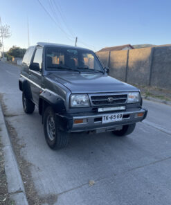 Levante de suspensión Daihatsu Feroza